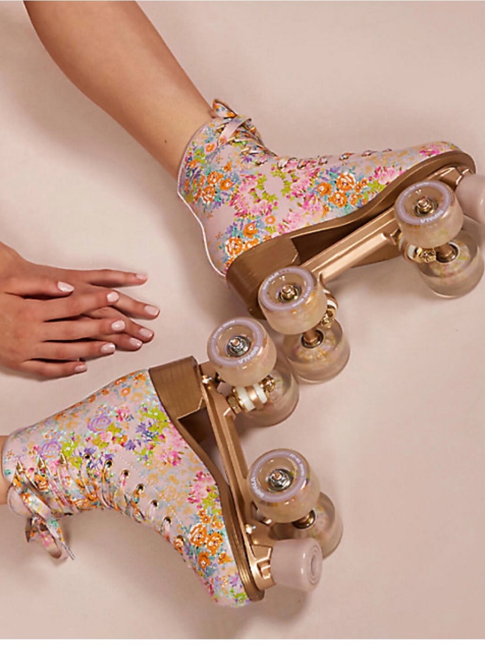 Impala sidewalk skates